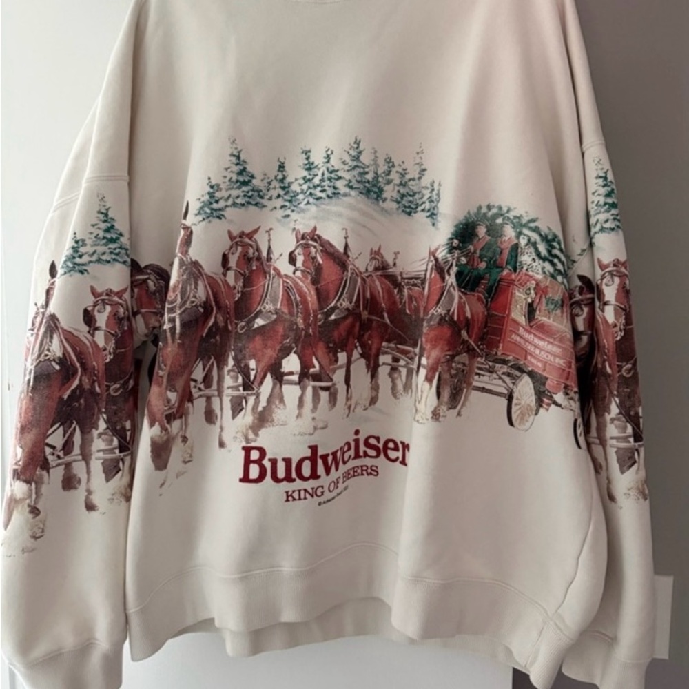 Abercrombie & Fitch Christmas Budweiser crewneck
